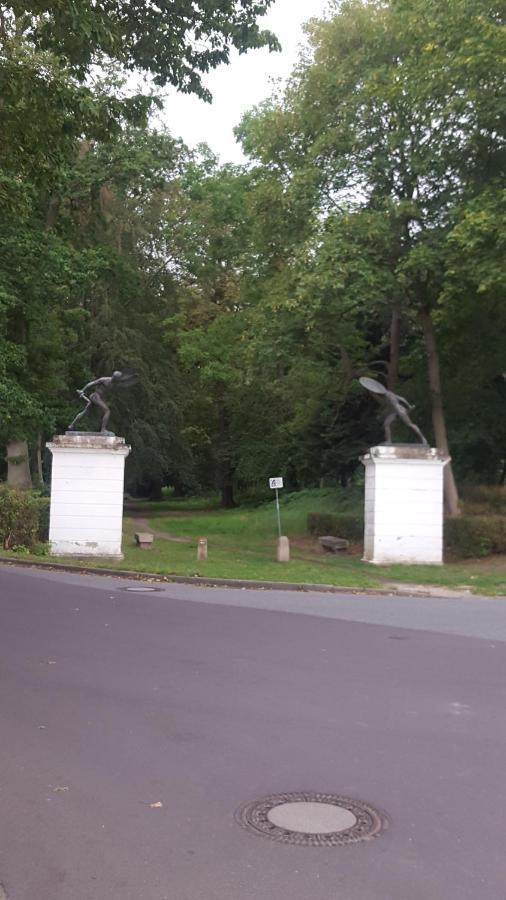 Ferienwohnung "Am Fechtertor- Eingang Zum Schlosspark" Putbus Exterior photo